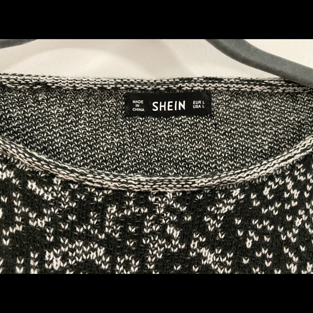 SHEIN Drop Shoulder Star Sweater - Picture 3 of 5